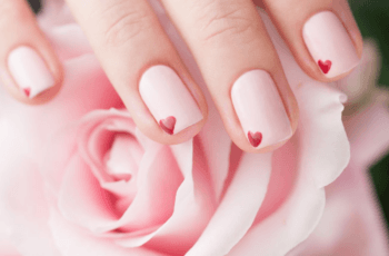 unhas elegantes curtas para noivas