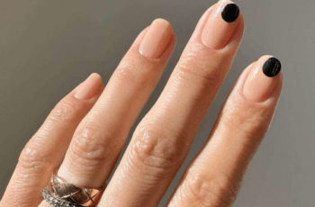 unhas elegantes curtas minimalistas